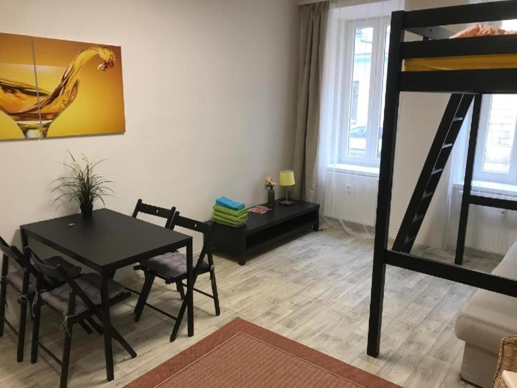 Apartments Near The Center With Privat Parking Brno Exterior photo